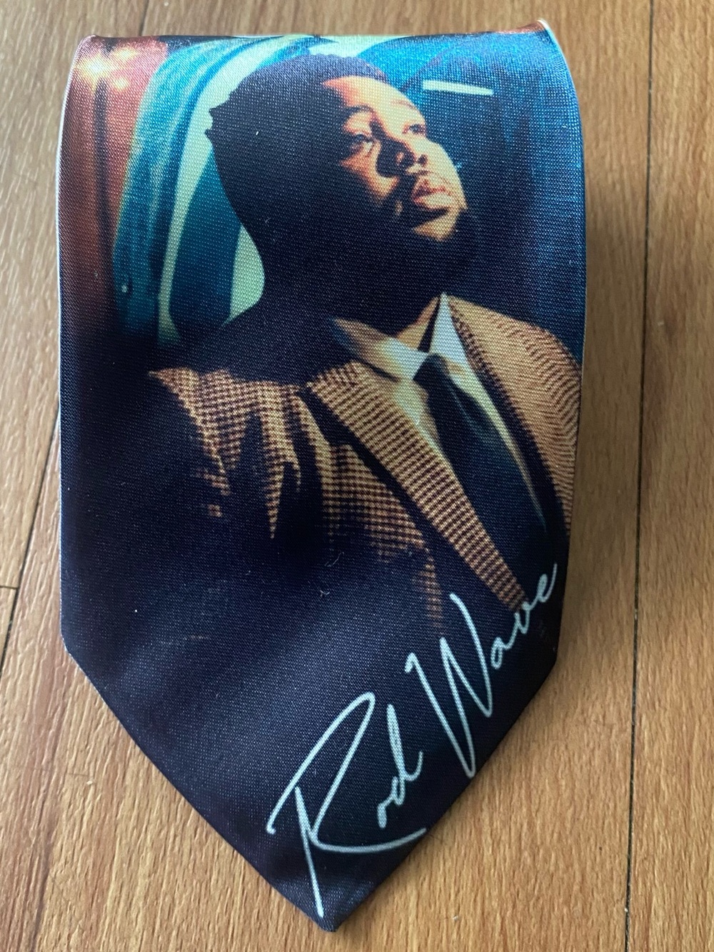 Don’t Look Down Rod Wave Custom Necktie